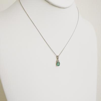 18 kt. White gold - Necklace with pendant - 0.73 ct Emerald 2
