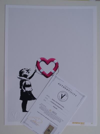 Banksy x Post Modern Vandal - Fille avec flotteur en forme de coeur, 2020 - Impression 2