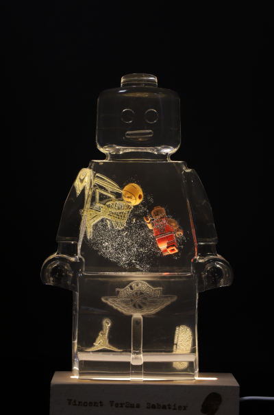 Vincent SABATIER - Roboclusion Jordan, 2023, Résine et inclusion 2