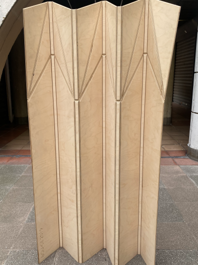 Guillaume Bounoure ( 1978) et Chloé Genevaux (1984) Paravent dit Polyptych 2