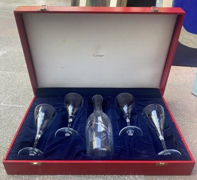 Coffret Cartier composé de 4 verres à eau et une carafe à eau en cristal 2