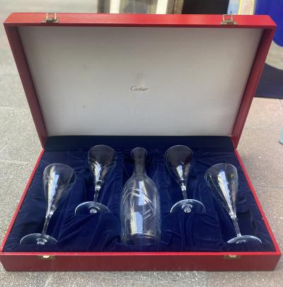 Coffret Cartier composé de 4 verres à eau et une carafe à eau en cristal 2