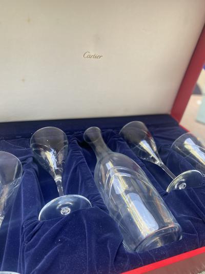 Coffret Cartier composé de 4 verres à eau et une carafe à eau en cristal 2