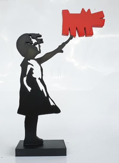 PYB - Banksy girl Haring , 2023 - Sculpture 2