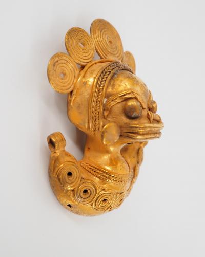 COLOMBIE Civilisation Taïrona - Femme aux spirales - Statuette en or tumbago 2
