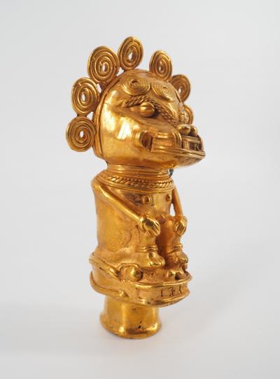 COLOMBIE Civilisation Taïrona - Serviteur des divinités - Statuette en or tumbago 2