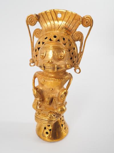 COLOMBIE Civilisation Taïrona - Chaman méditant - Statuette en or tumbago 2