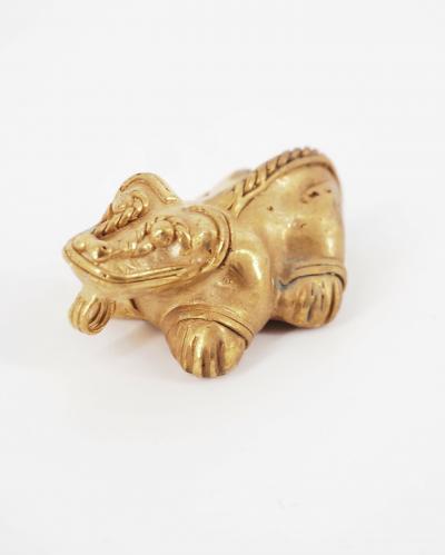 COLOMBIE Civilisation Taïrona -Un caïman dans les Llanos- Statuette en or tumbago 2