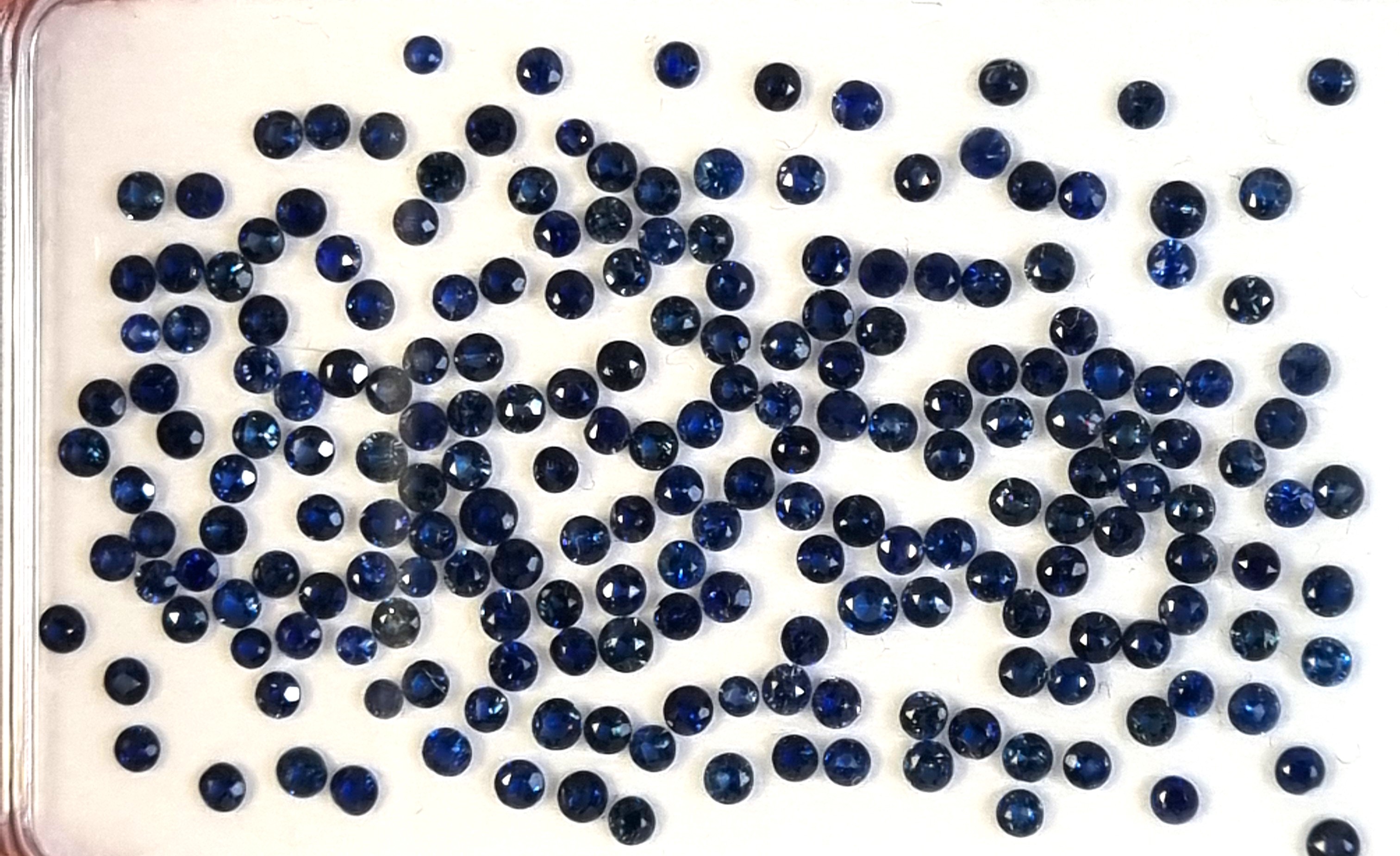 Opale australienne 2,19 carats PI-OPA53 : Vente de pierres précieuses : pierres fines - La Taillerie