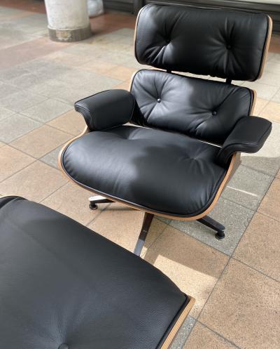 Charles Eames - Lounge Chair et son ottoman - Edition Herman Miller USA - 2009 2
