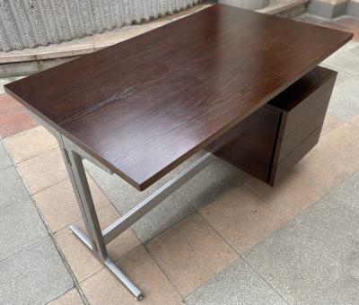 Étienne Fermigier - Bureau modèle F330 2