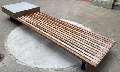 Charlotte PERRIAND - Banquette « cansado » 2
