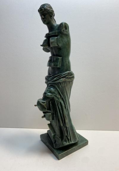 Salvador DALI - La vénus aux Tiroirs - Bronze signé et numéroté 2