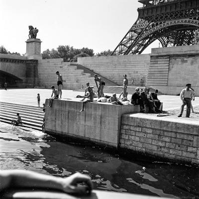 George Martin - Paris 1950s - Quai de la Tour Eiffel - silver print 2