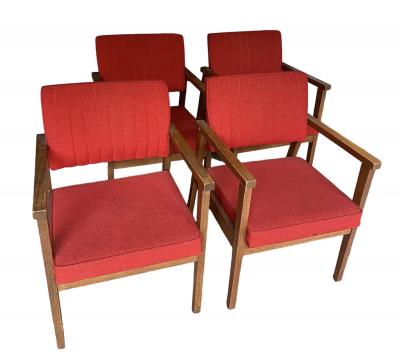 Suite de 4 Fauteuils rouges 2