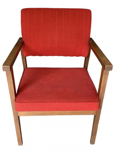 Suite de 4 Fauteuils rouges 2