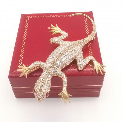 Broche salamandre en or  rose 14 carats sertie de diamants d’environ 6.94 ct 2