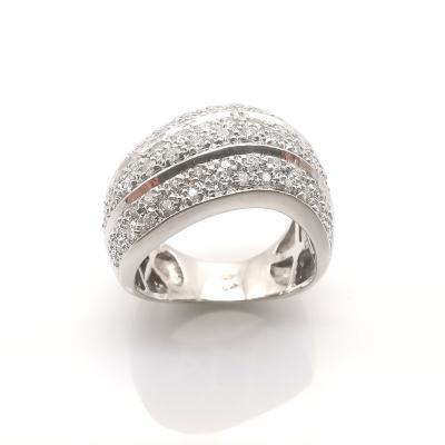 Bague en or blanc 18 carats et diamants 2