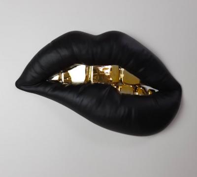Sagrasse - mmmh...Gold  - Resine et poudre de marbre 2