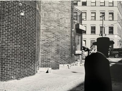 Olivia Bonnamour - In the shadows New-York 2022 - Tirage Fine art 2