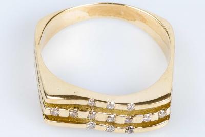 Bague En Or Jaune 18 Carats Avec Diamants - Style Art Déco - Taille 54 - 0.26 Cts