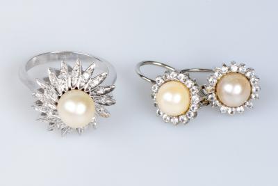 Parure Bague et boucles d’oreilles, style Art Moderne en or 18 carats 2