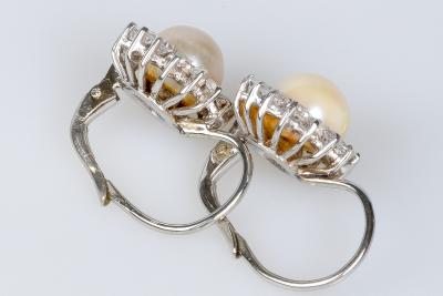 Parure Bague et boucles d’oreilles, style Art Moderne en or 18 carats 2