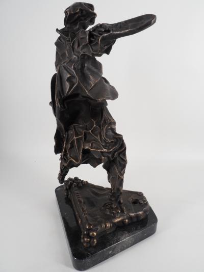 Salvador Dali : Don Quichotte dans le vent, 1969 - Sculpture originale en bronze, signée 2