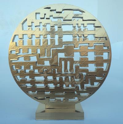 HAYVON - gold world , 2023 - Sculpture 2