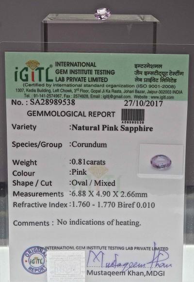 Rare Saphir  naturel rose transparent,  taille ovale   de 0.81 carats, 2