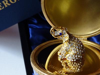 Oeuf impérial de la Maison Fabergé numéroté - numéroté COA - Boîte originale avec aigle - Finition or 24 carats 2