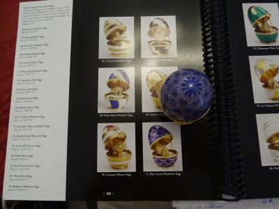 Oeuf impérial de la Maison Fabergé numéroté - numéroté COA - Boîte originale avec aigle - Finition or 24 carats 2