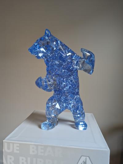 Richard ORLINSKI - Ours bulle bleu translucide (Bear Bubble) - 2023 2