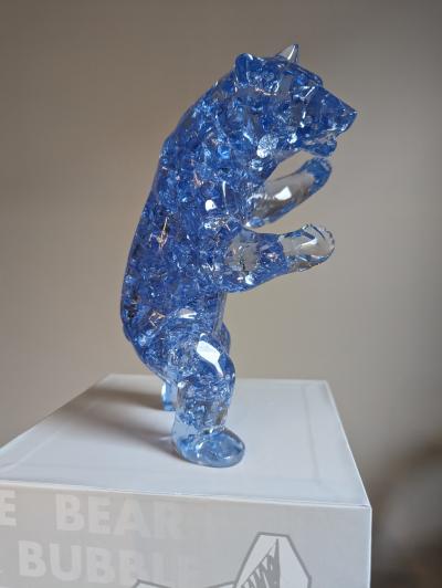 Richard ORLINSKI - Ours bulle bleu translucide (Bear Bubble) - 2023 2