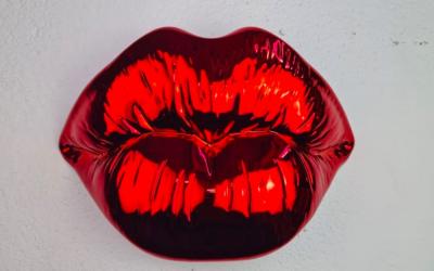 Sagrasse - Kiss Red - Résine et poudre de marbre 2