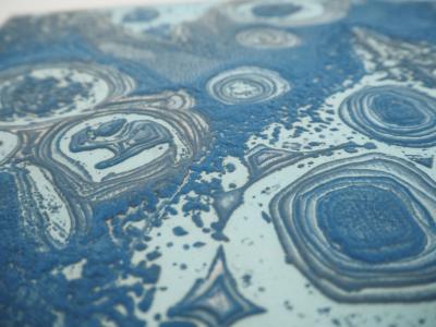 Roland LAFORCADE (1925), Orgnac bleu - Gravure originale au carborundum Signée 2