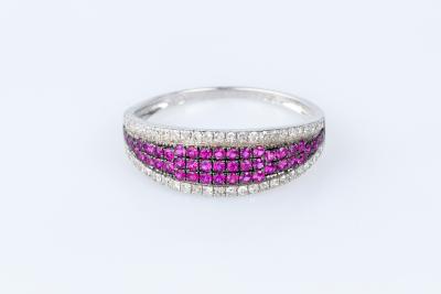 Bague en or blanc 9 carats 2
