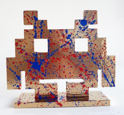 Spaco  - Game over invader gold, 2024 - Sculpture pop street art 2