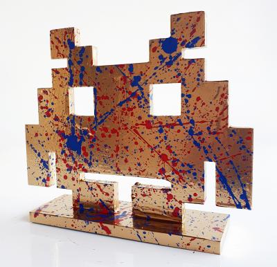 Spaco  - Game over invader gold, 2024 - Sculpture pop street art 2