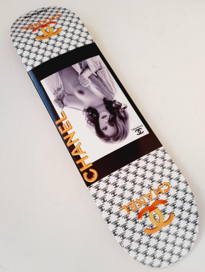 Delph@IN - Skateboard ¬ Chanel Sexy 2