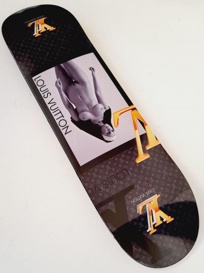 Delph@IN - Skateboard ¬ Vuitton Sexy 2