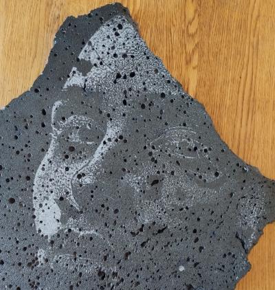 Vhils Magma Piece - Basalte gravé au laser 2