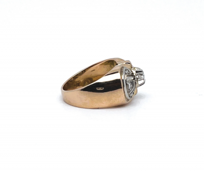 Bague ancienne en or jaune 750/1000 (18K), sertie d’un diamant de taille brillant calibrant 2
