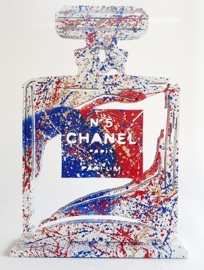 SPACO -  Big N°5 Chanel , 2024 - Sculpture pop street art 2