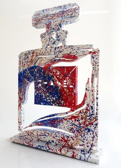 SPACO -  Big N°5 Chanel , 2024 - Sculpture pop street art 2