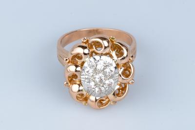 Bague en or rose 18 cts ornée de 7 diamants 2
