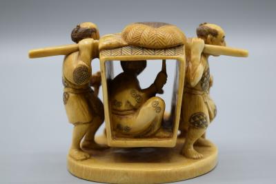 Netsuke en ivoire 2