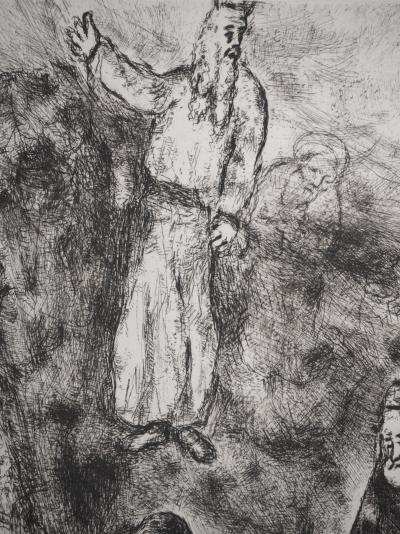 Marc CHAGALL : Moïse fait jaillir l'eau du rocher, Gravure originale signée 2