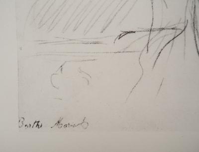 Berthe MORISOT : Jeune femme se coiffant, Héliogravure signée 2