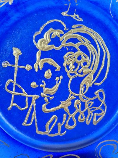 Salvador Dali  : Triomphale, Autoportrait aux moustaches - Pate de verre Daum, signée 2